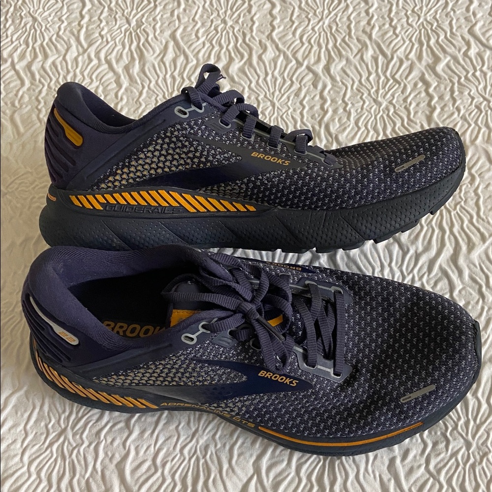 Brooks Adrenaline GTS Black and Orange Sneakers